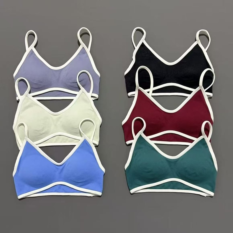 HISTELLO Ignite Bra Seamless S - огляд і ціна Ignite Yoga Fitness